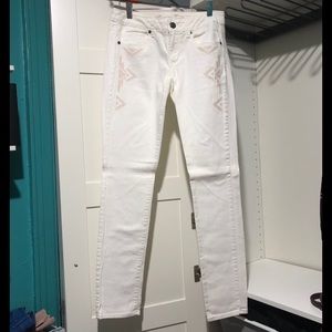 American Eagle Skinny/Stretch White Denim